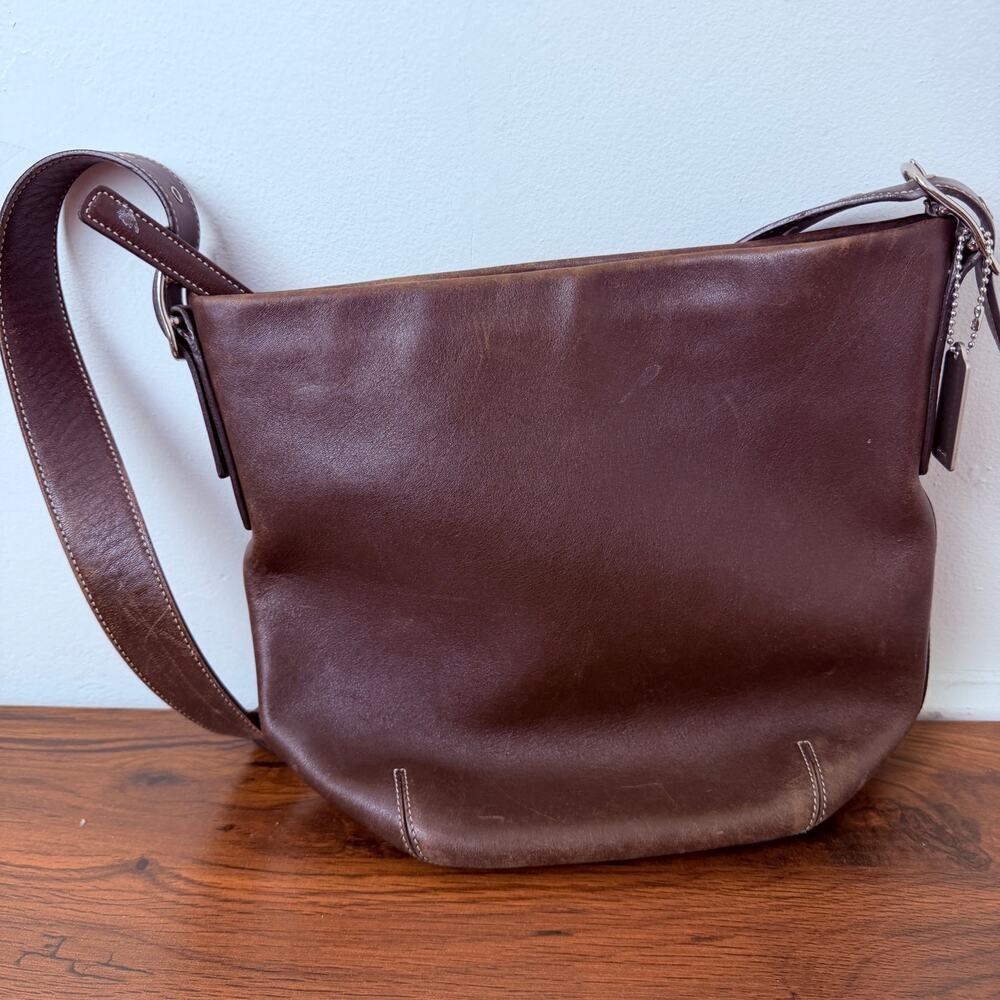 Vtg Coach 9186 Soho Legacy Leather Bucket Bag Shoulder Dark Brown Classic - Picture 2 of 7